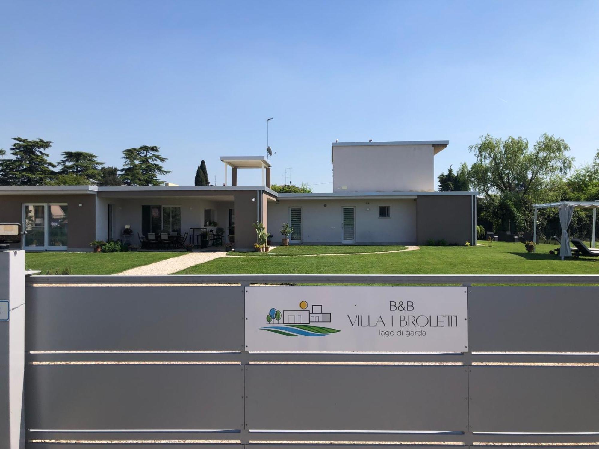 I Broletti Del Garda Otel Pacengo Di Lazise Dış mekan fotoğraf